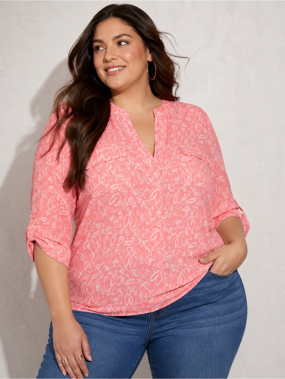 Torrid Harper Blouse Size 1 Pink Heart Print